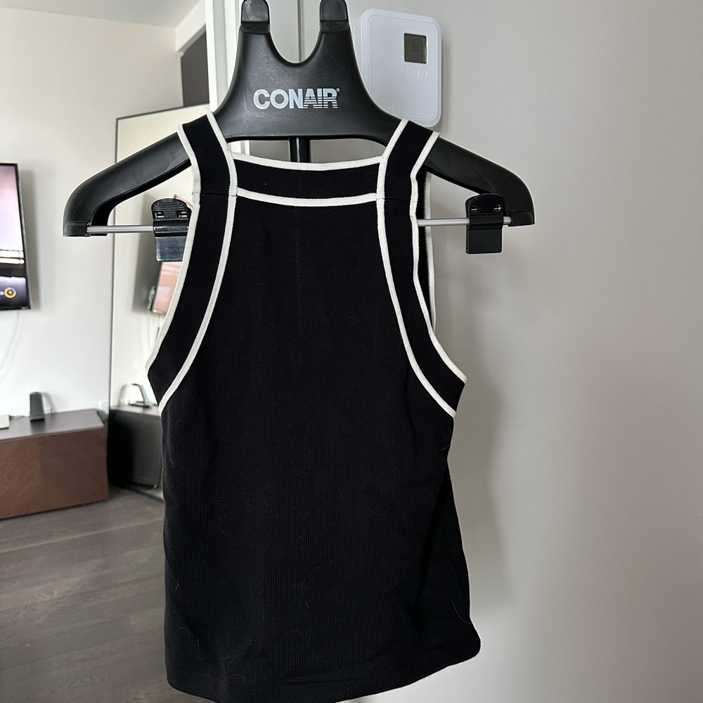Black & white Massimo Dutti tank